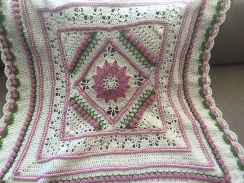 Charlottes dream granny square
